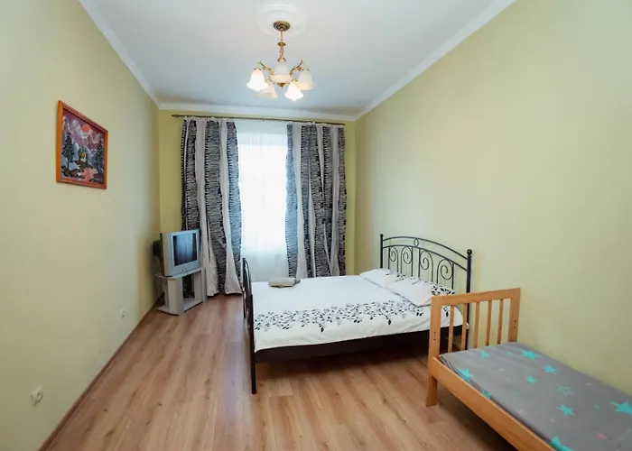 На Шептицьких
