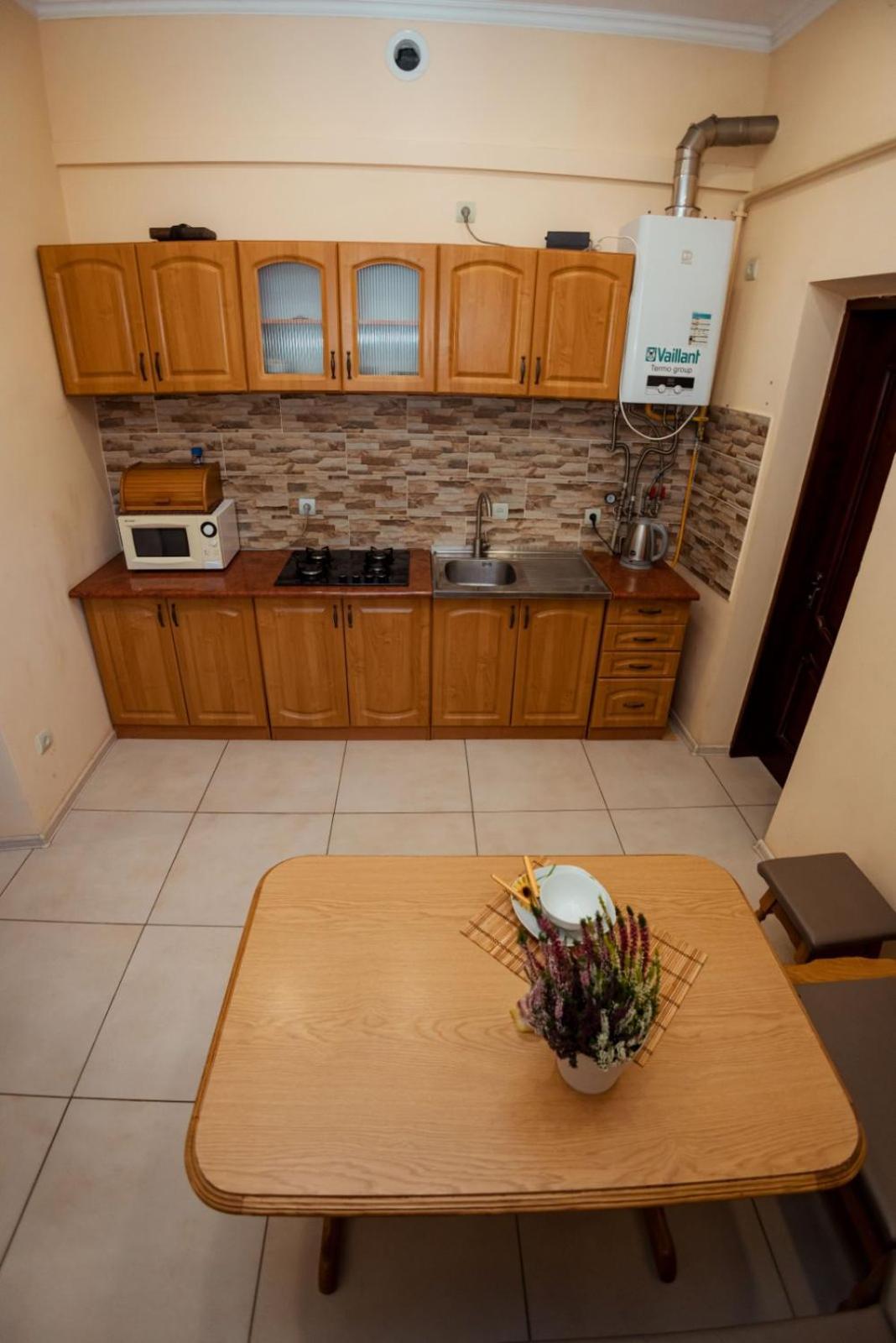 Apartment на шептицьких *