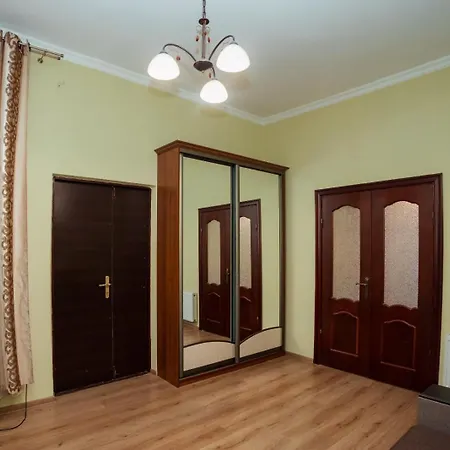 На Шептицьких Apartment Lviv Exterior photo